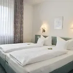 Eulenspiegel - Nichtrauchhotel 호텔