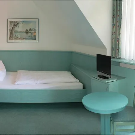 Eulenspiegel - Nichtrauchhotel 维尔茨堡