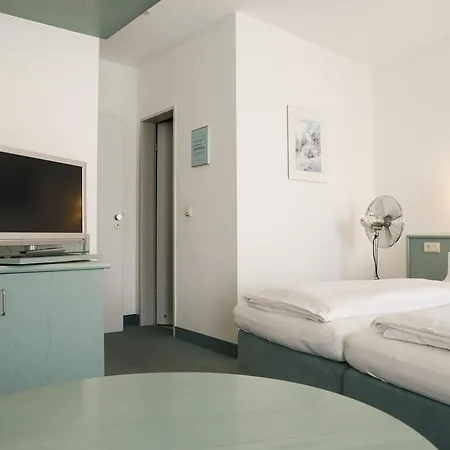 Hotel Eulenspiegel - Nichtrauchhotel - Garni 3*