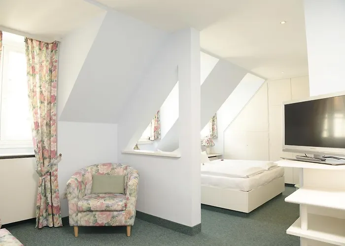 Till Eulenspiegel - Nichtrauchhotel - Hotel