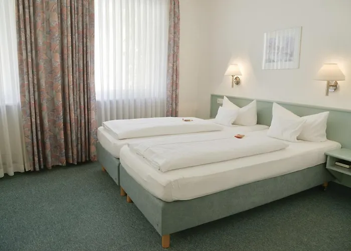 فندق Eulenspiegel - Nichtrauchhotel 3*
